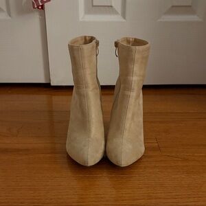 Beige boots